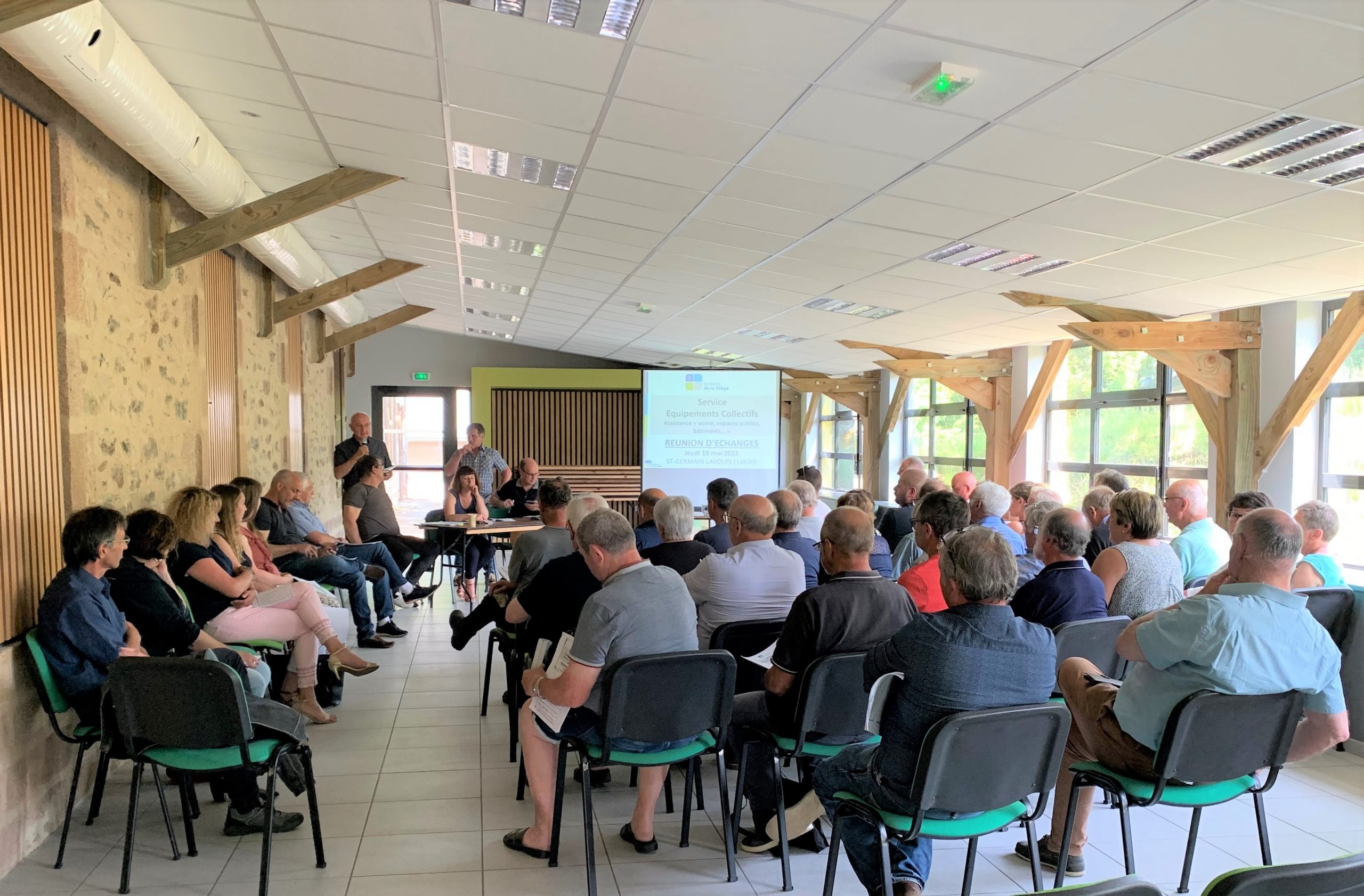 Réunion d’échanges avec les communes bénéficiant du Service « Equipements Collectifs » du Syndicat de la Diège le 19 mai 2022